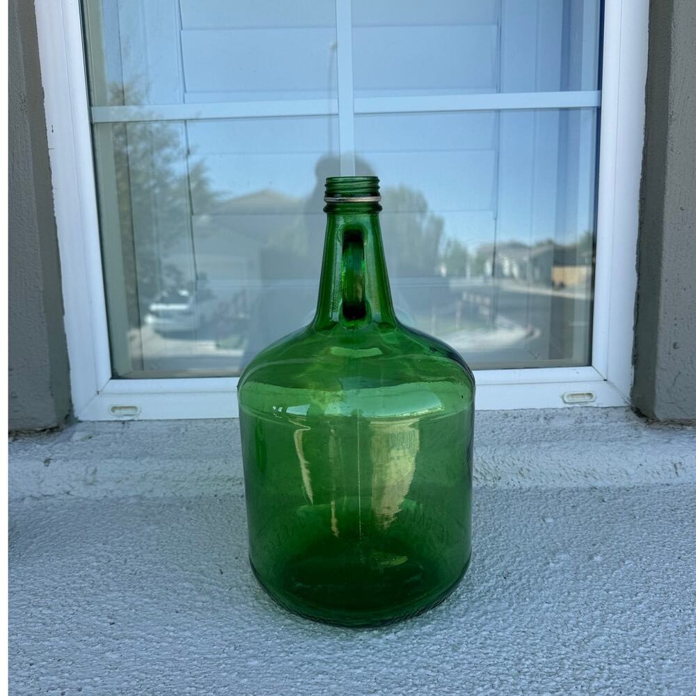 vintage green glass one-gallon jug with a small finger-loop handle 70s decor - Picture 2 of 6